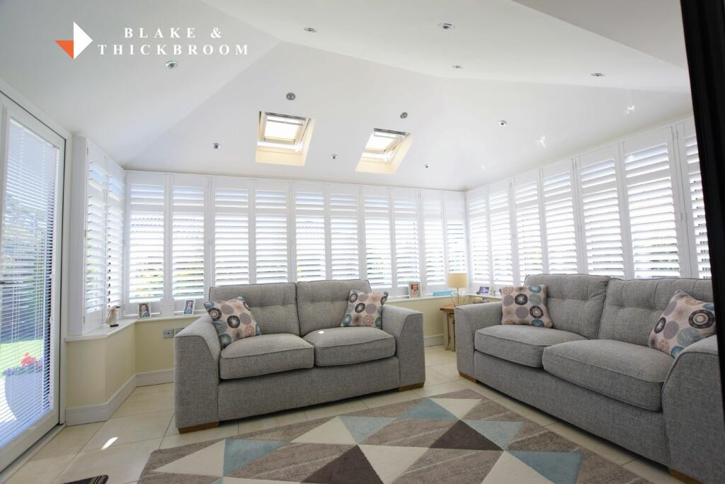 GARDEN ROOM