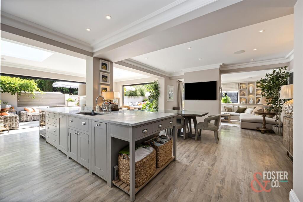 Hill Drive, 53-016.JPG