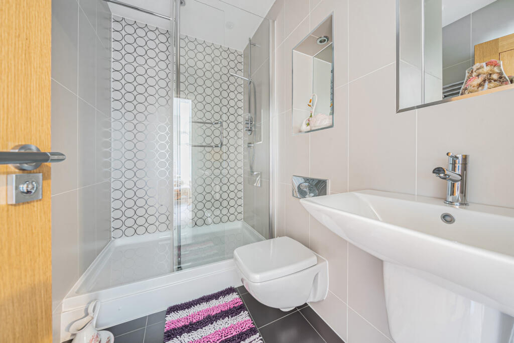 1339728-11-689b31...