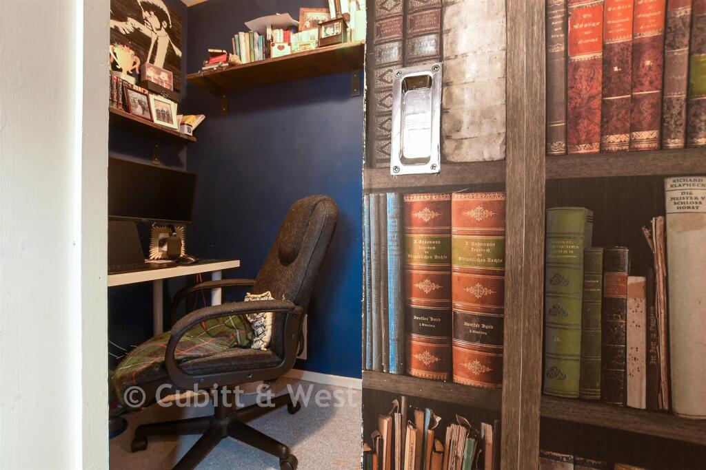 Internal Lifestyle Photograph