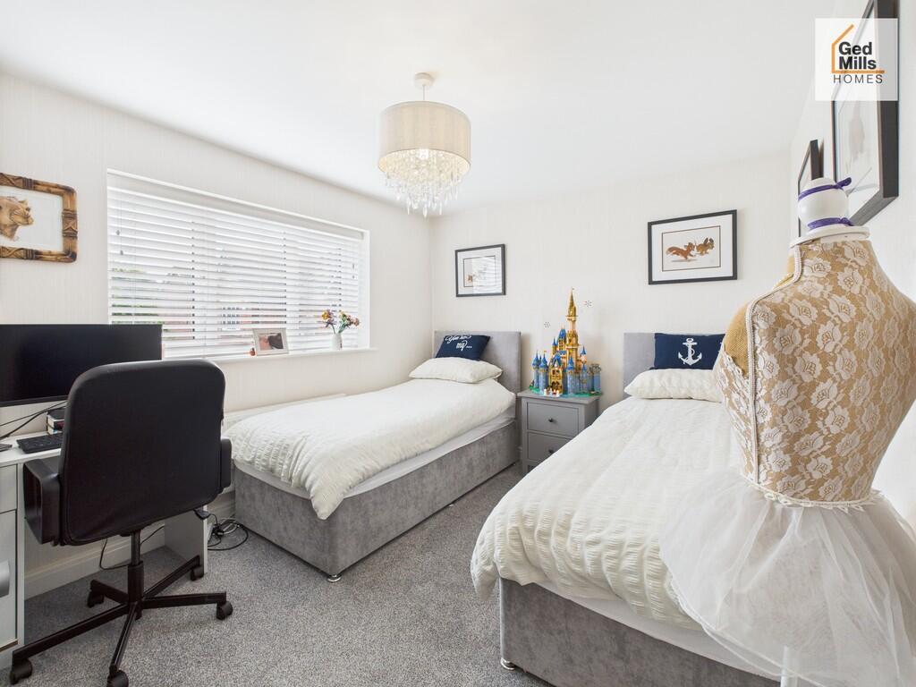 CAM04261G0-PR0070...