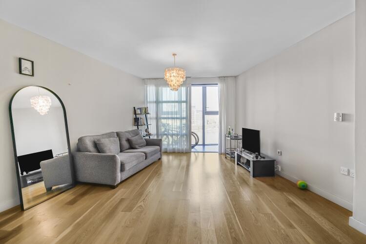 502_Falcon_Wharf-21
