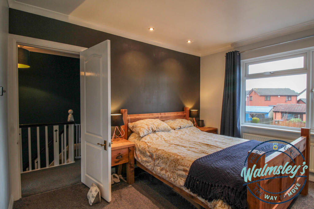 Rear bedroom &amp; landing