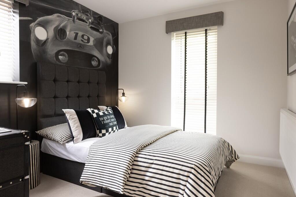 brooklands grove, weybridge