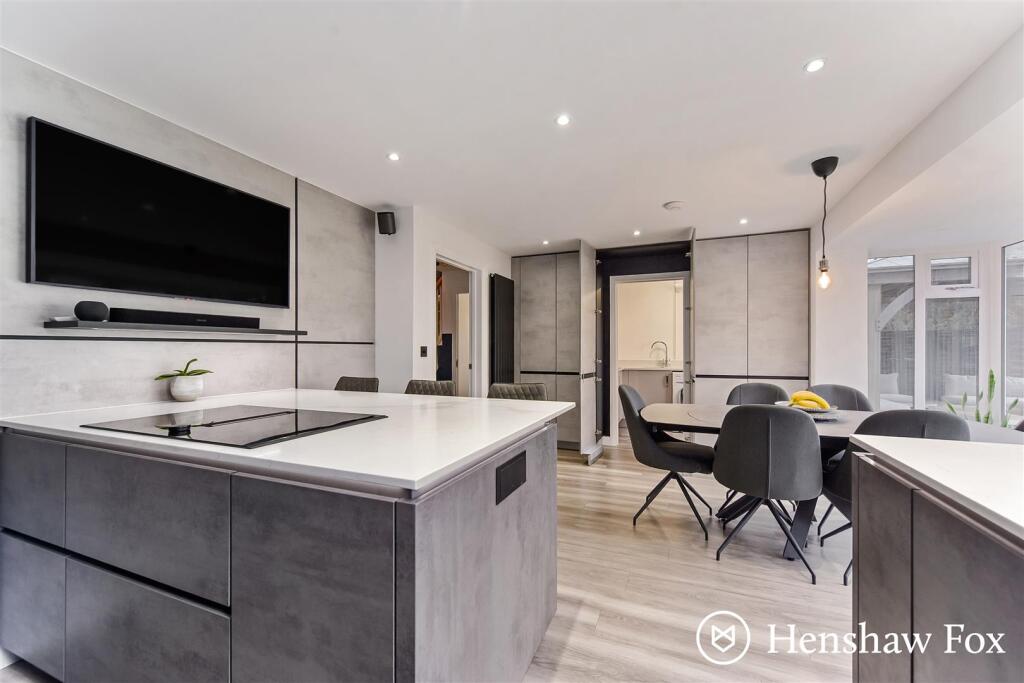 sketch_Ph27_6340341 - Copy.jpg