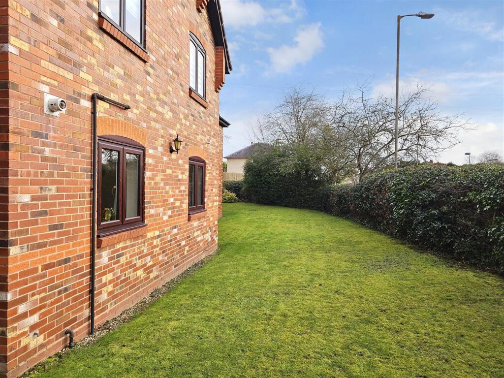 Communal Rear Gardens