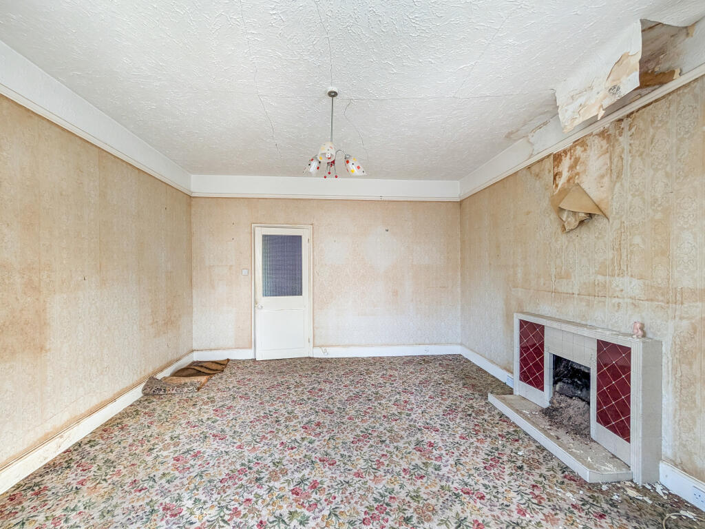 01-09-2025  21-37-01 PXL 20250901 083024384.P1vbz T202509041117.jpg