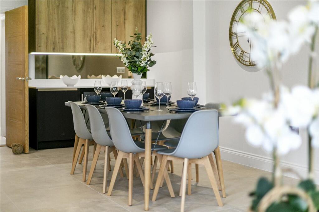 Kitchen/Diner/Family