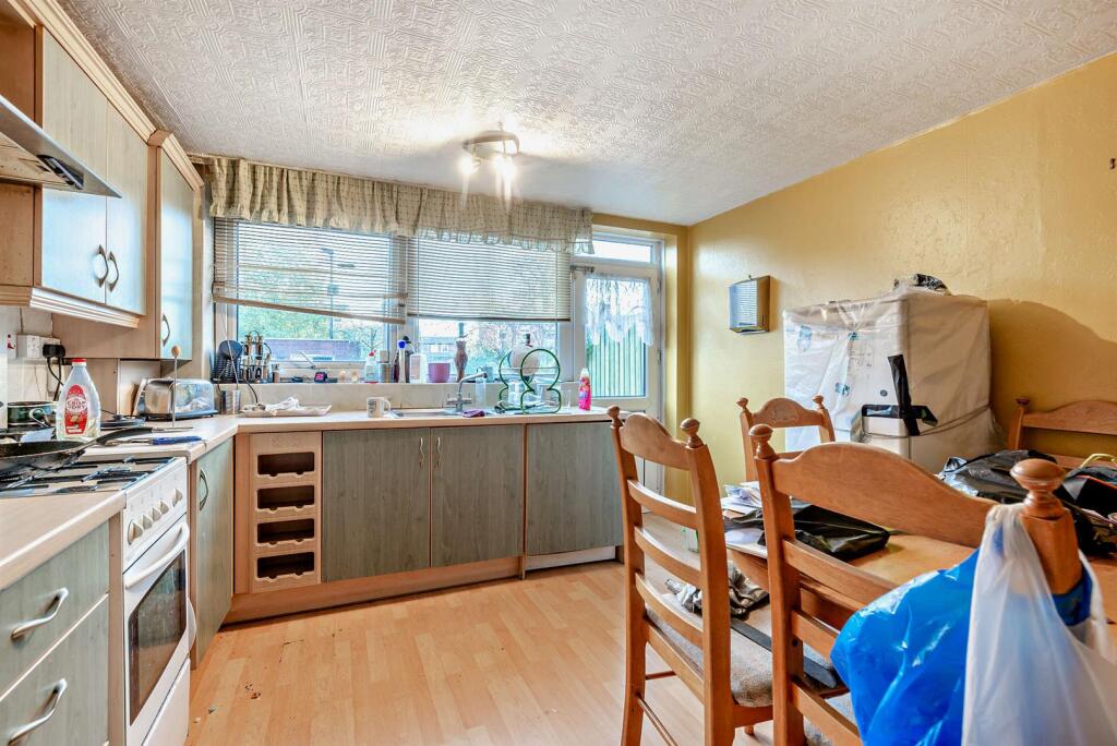 8672979-interior03-800.jpg