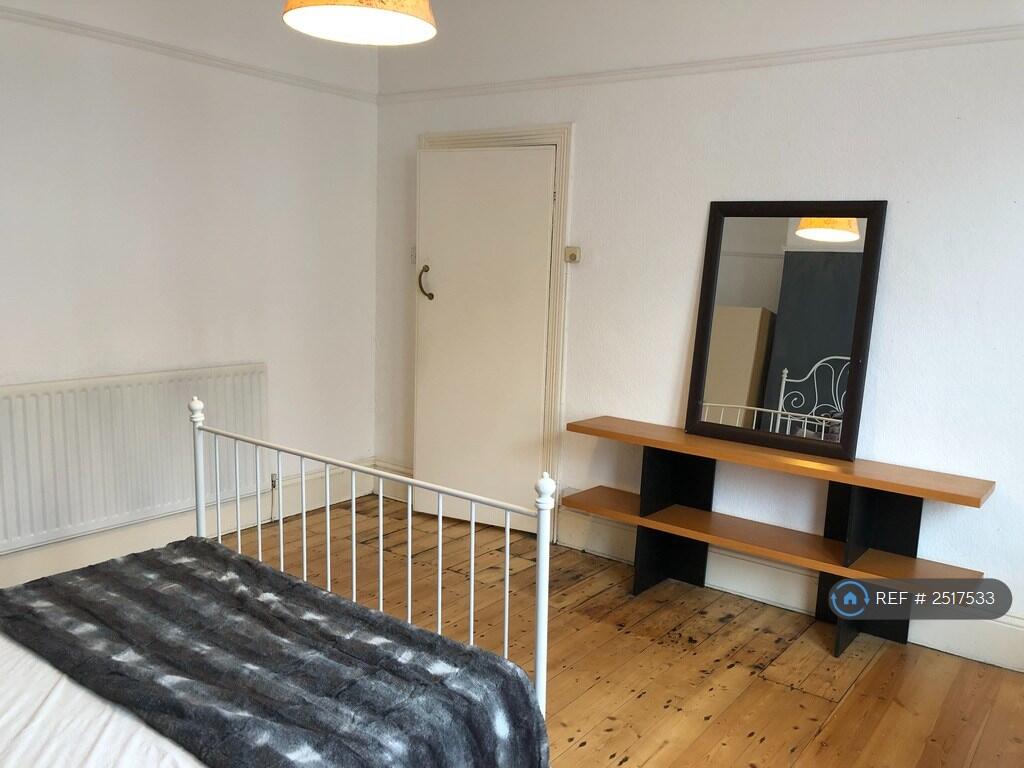Bed 1