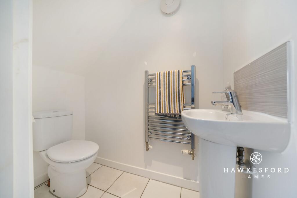 Eveas Drive, Sittingbourne - Downstairs W.C