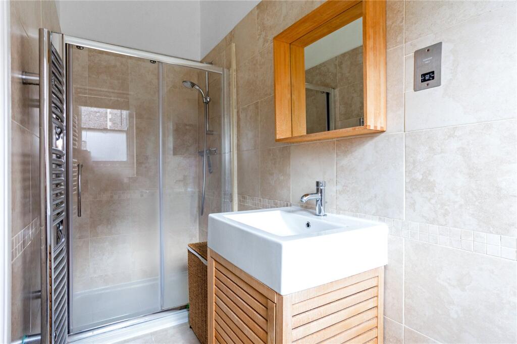 En Suite Shower Room