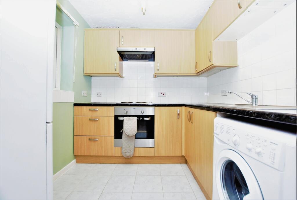 Kitchen (2)
