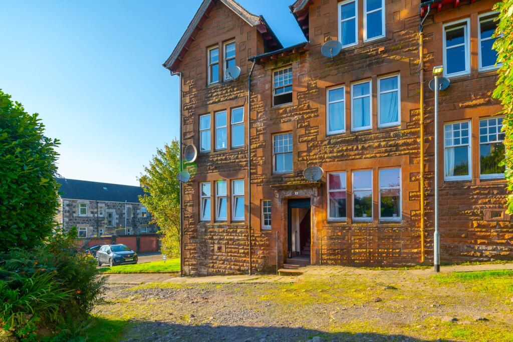 Glenburn Place, Kilmacolm