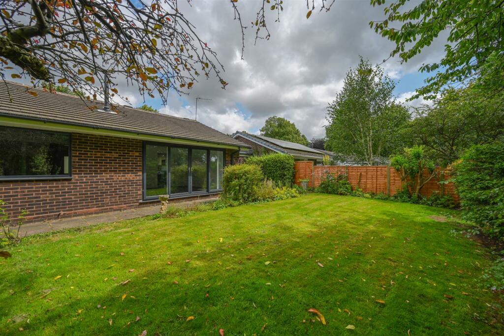 8 Erasmus Way (9 of 40).jpg