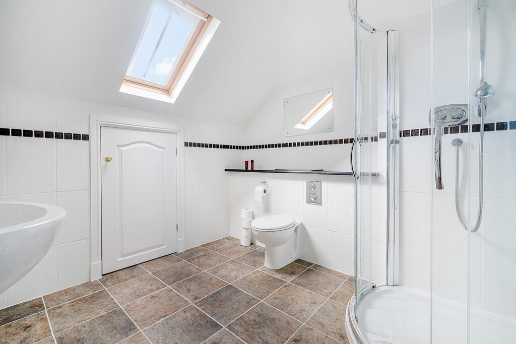 En-Suite Shower R...