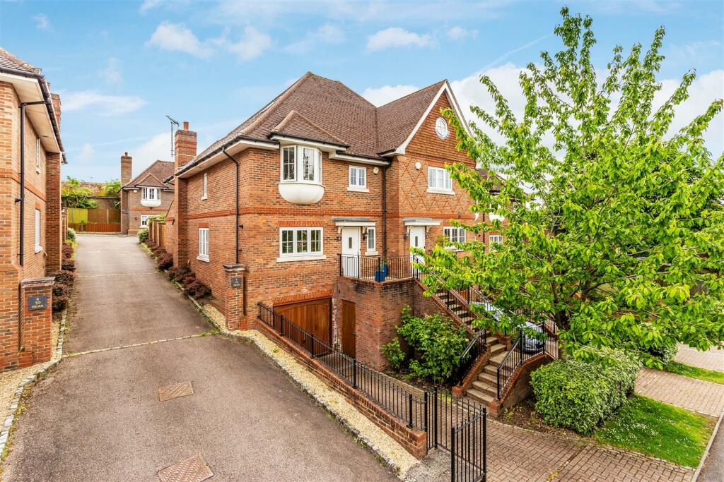 4-Grosvenor-Mews-20.jpg