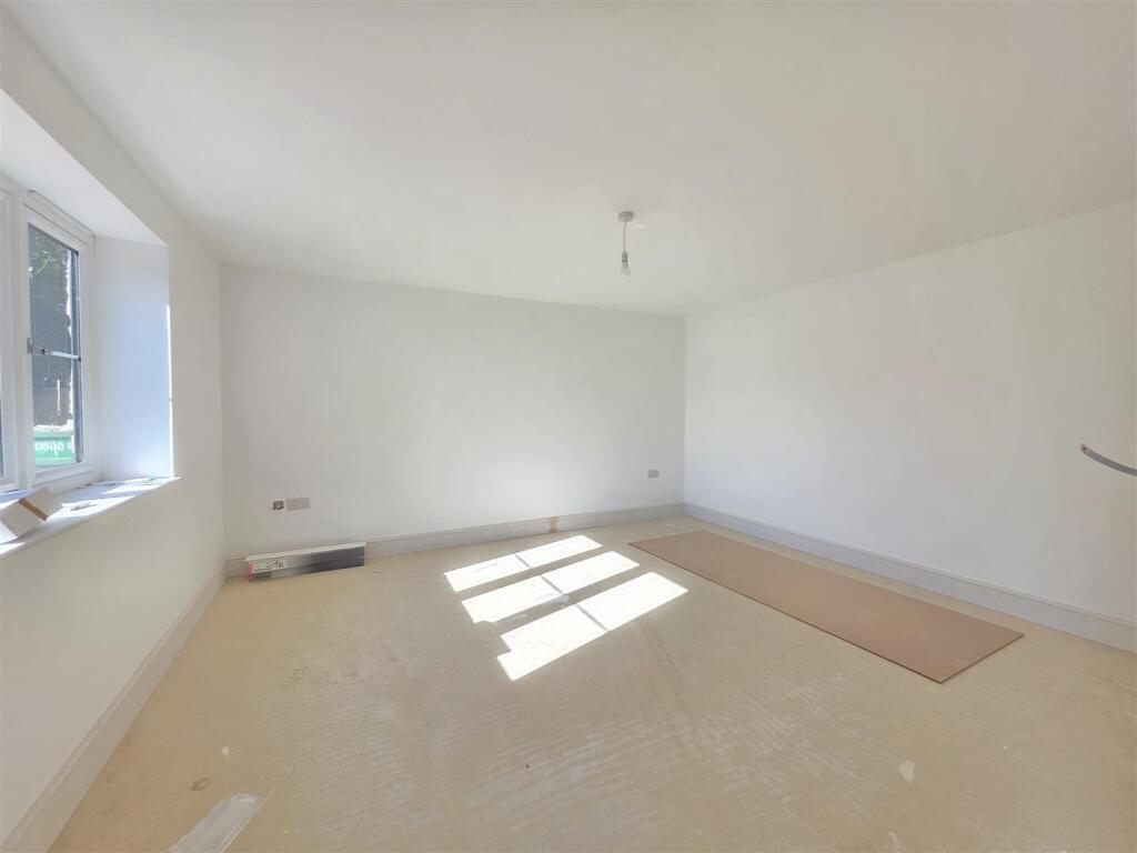 Dining Room/Playroom