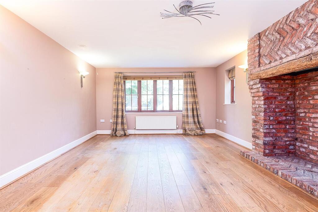 St Winifreds Court (21 of 43).jpg