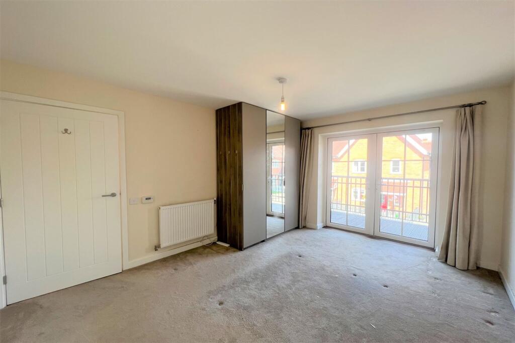 Main Bedroom