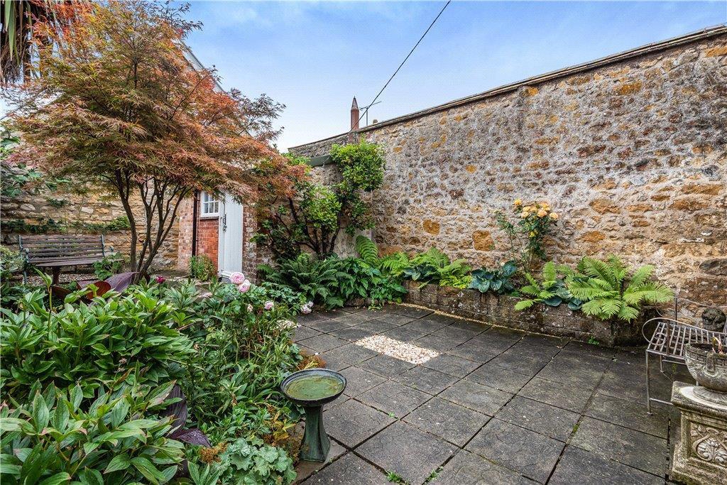 Garden.jpg