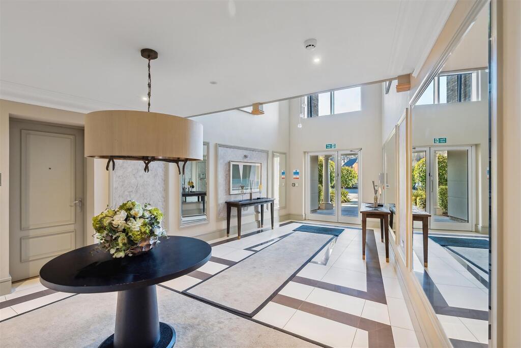 communal entrance 1.jpeg