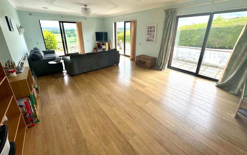 WhatsApp Image 2025-07-28 at 15.11.58.jpeg