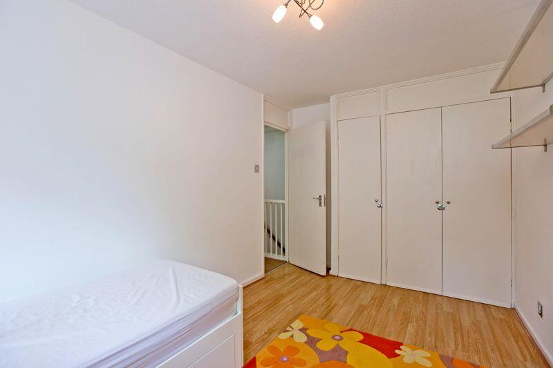Bedroom 2.2