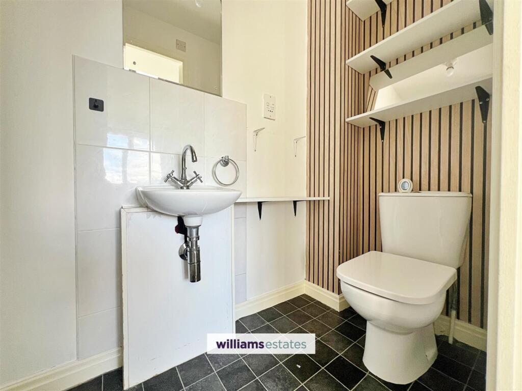 Bedroom One En Suite