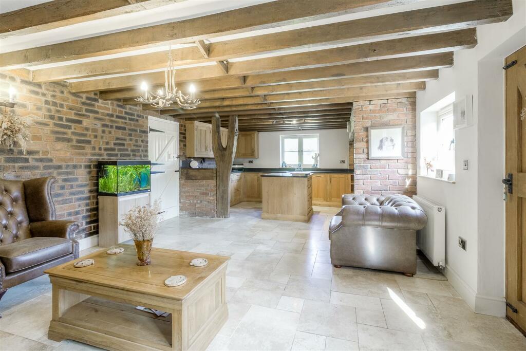 The Barn  Ansley Common