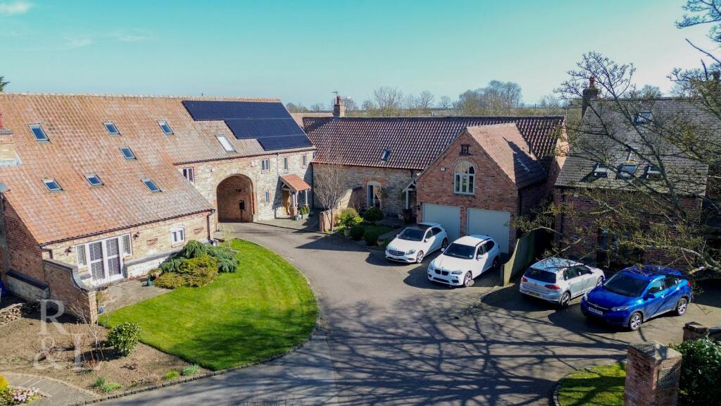 DJI_0908.jpg