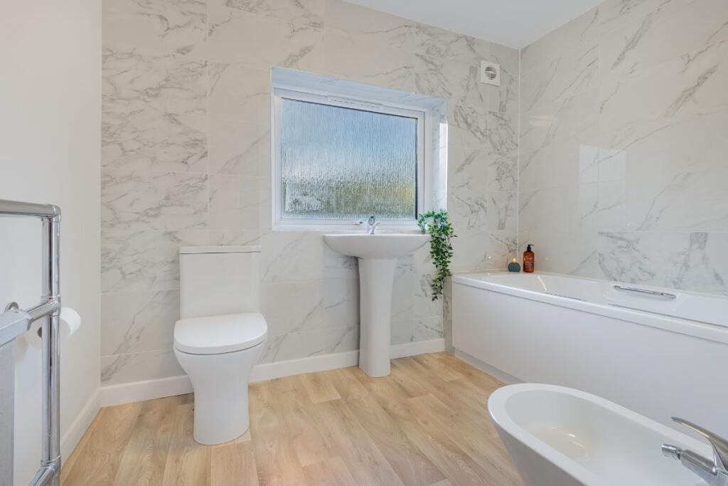 Belle Grove - Bathroom