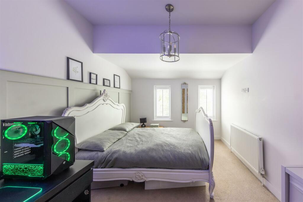 BEDROOM 3