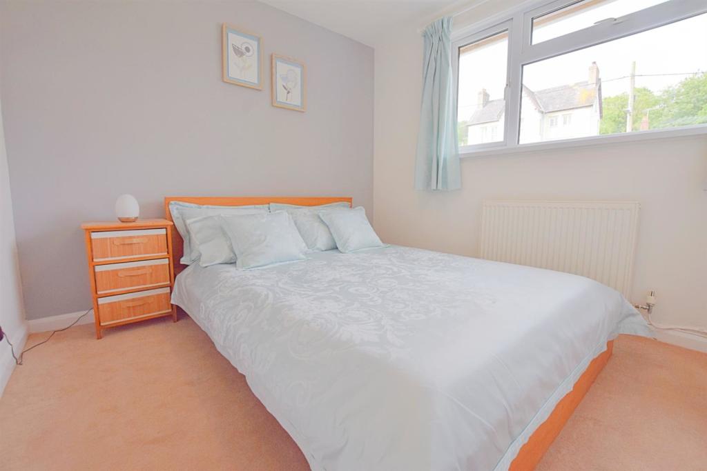 Bedroom Three.jpg