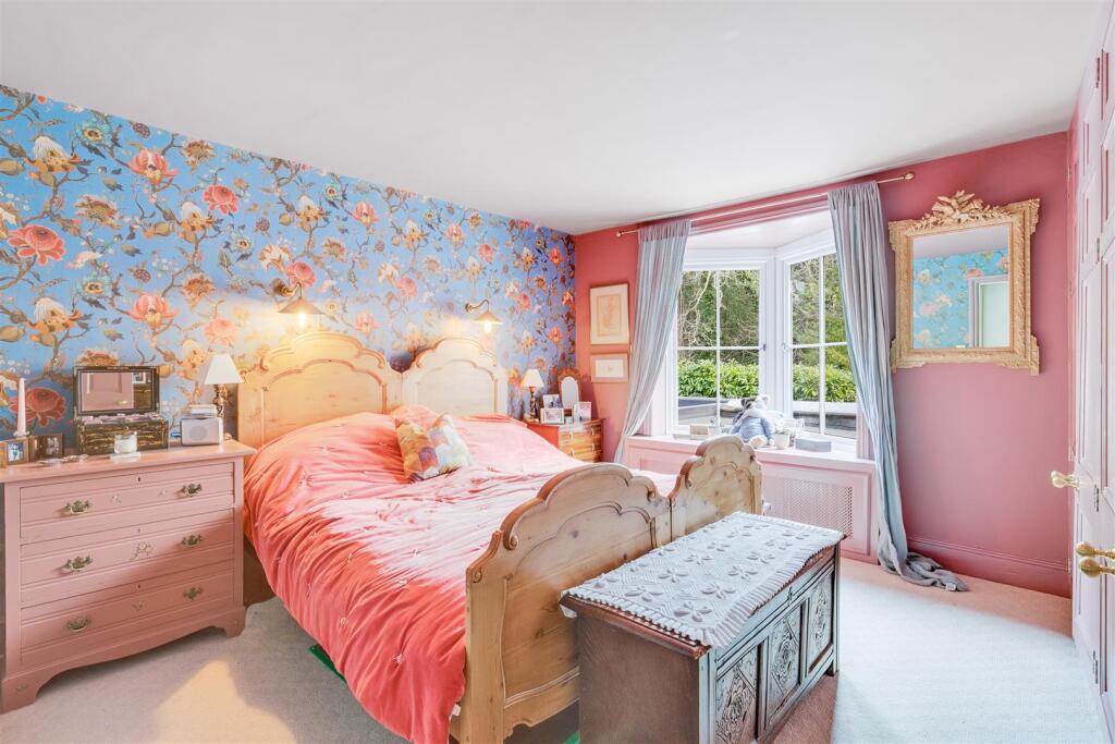 Hollowdene Lodge-9.jpg