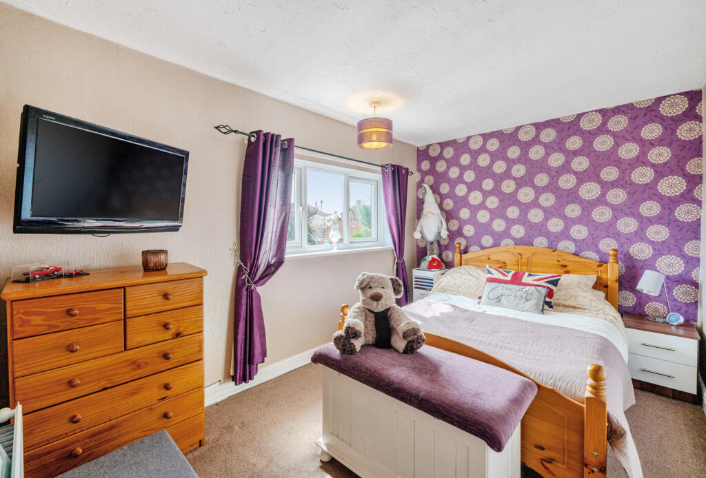 1318142-18-6867a1...