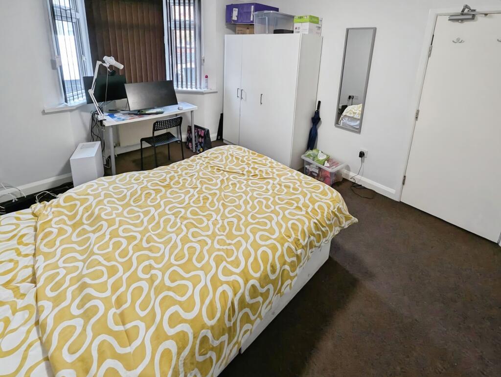 11 T202510220900.jpg