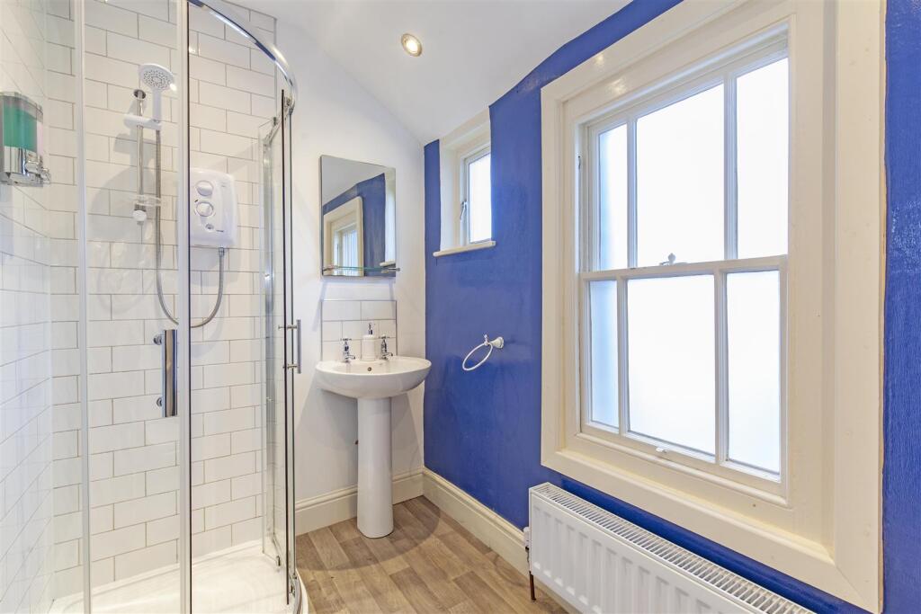 En Suite-1.jpg