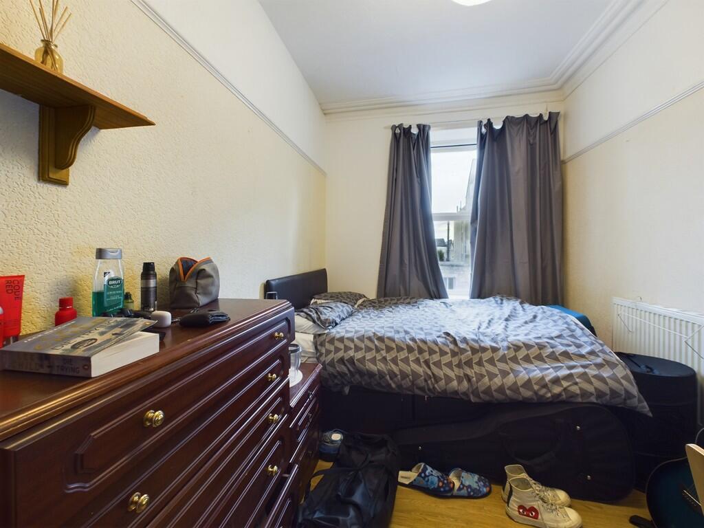 CAM03974G0-PR0061...