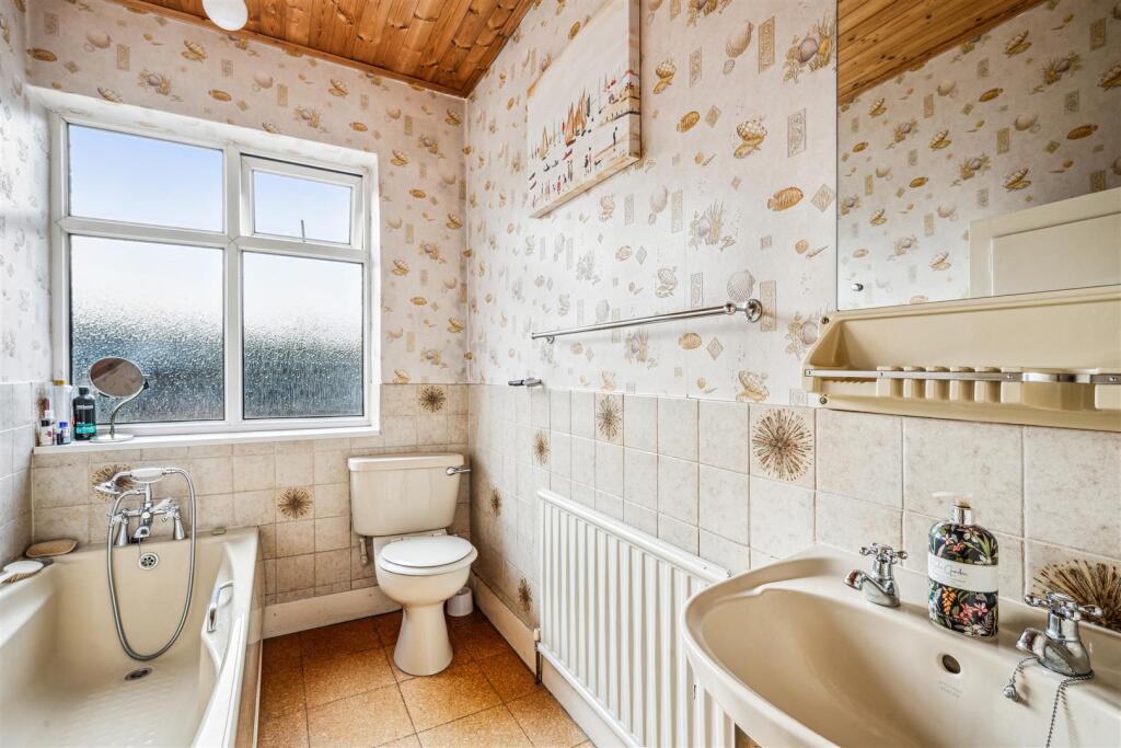 Prebend Gardens W6 - FOR SALE