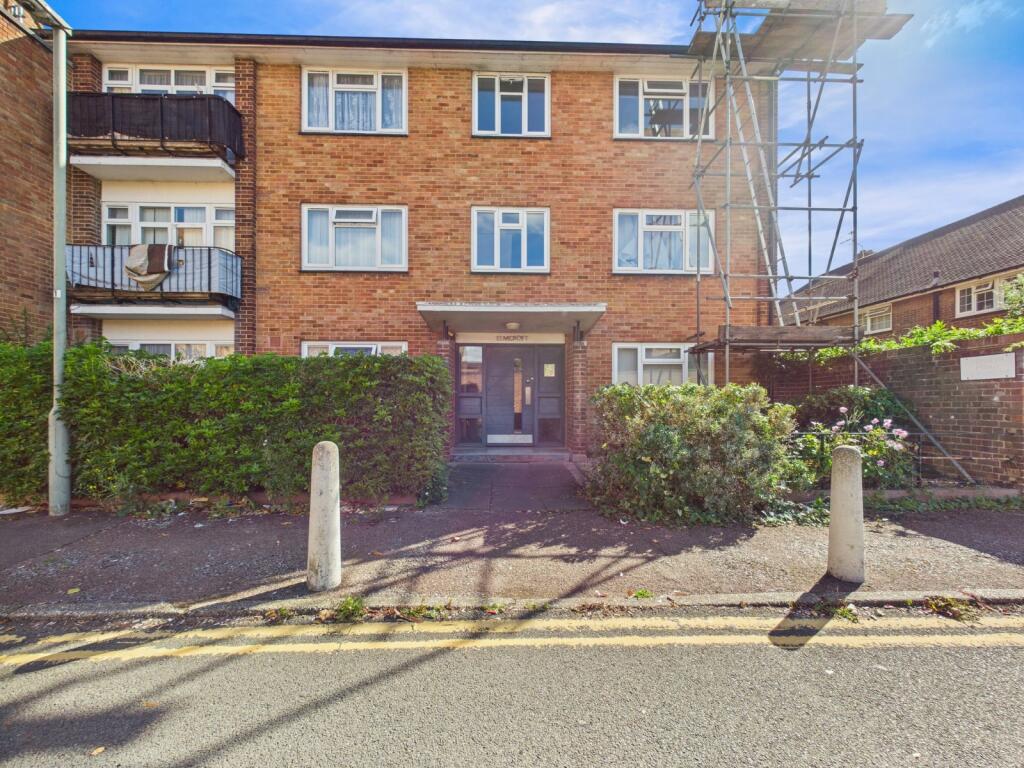 Elmcroft Drive, Ashford, Surrey, TW15