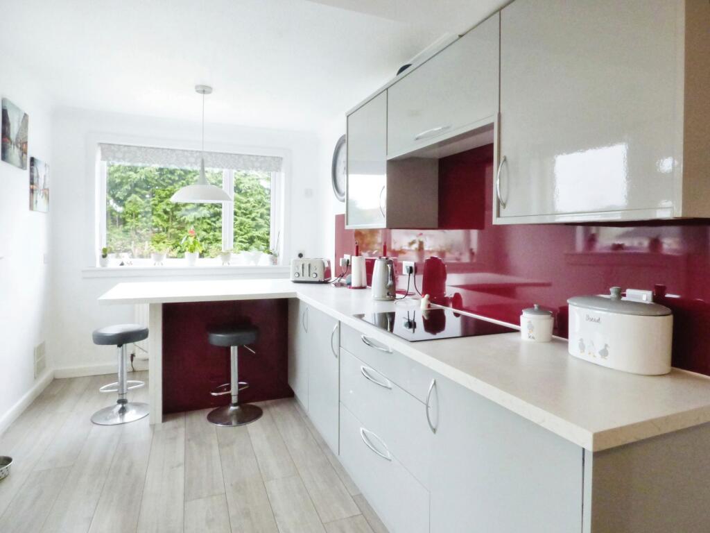 Breakfasting Kitchen