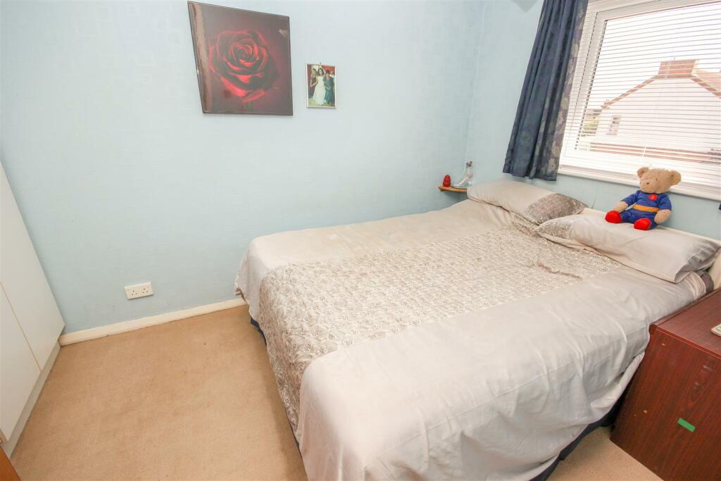 Bedroom 2.jpg