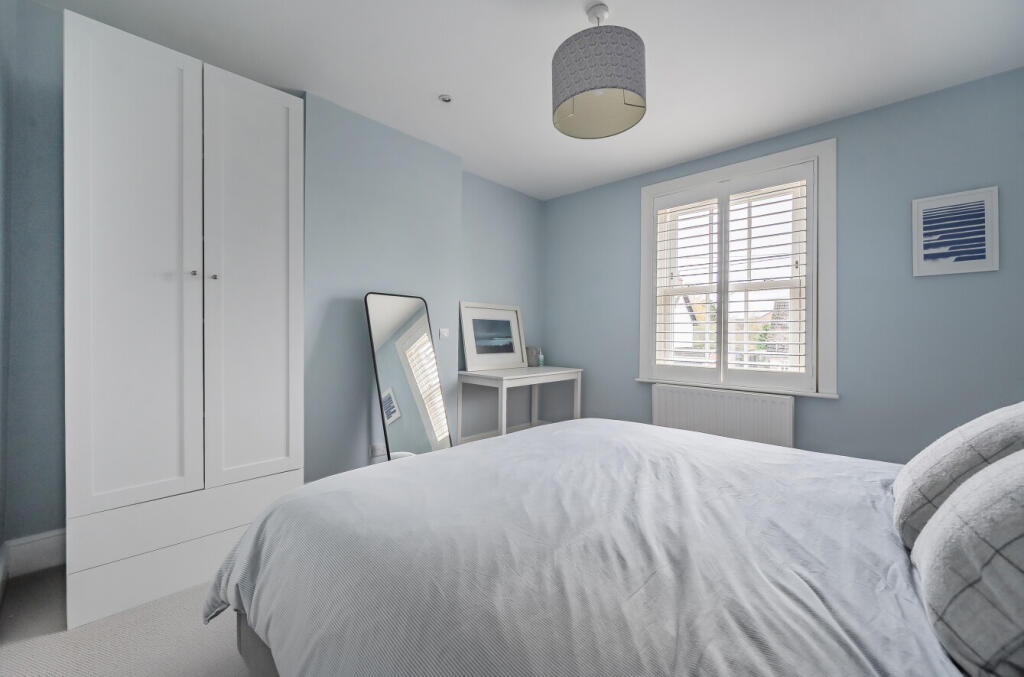 1383590-76-692489...