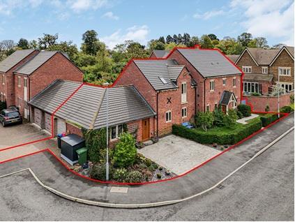 Northfield Avenue, Great Bowden