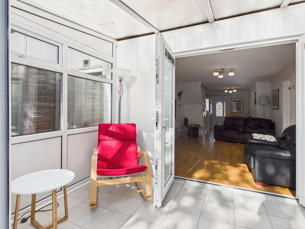 CAM05068G0-PR0056...