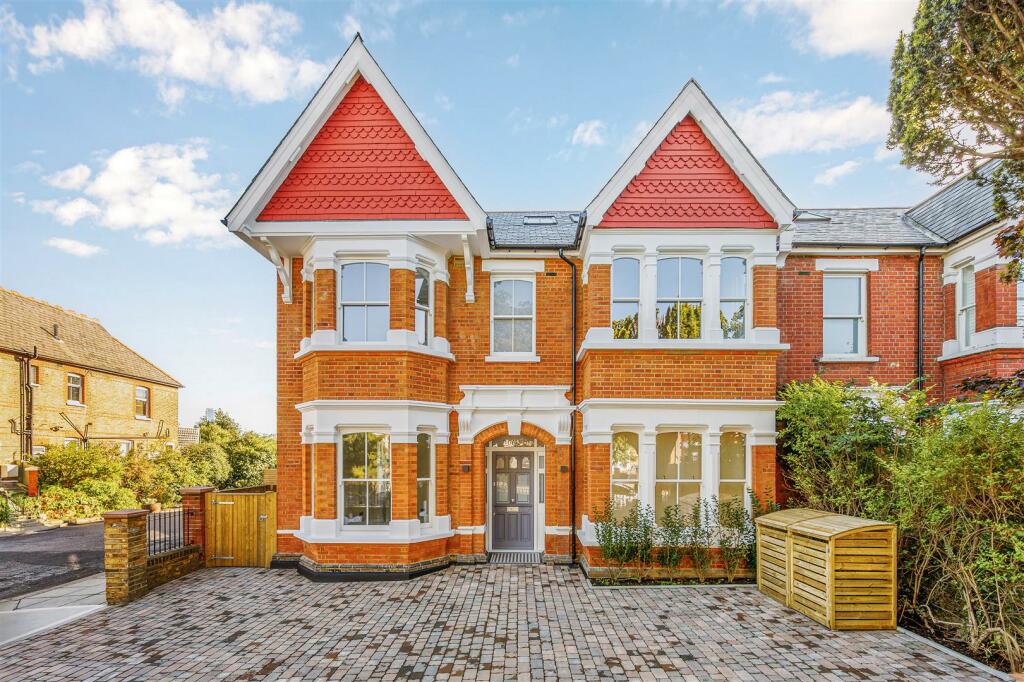 Twyford Avenue-1.jpg