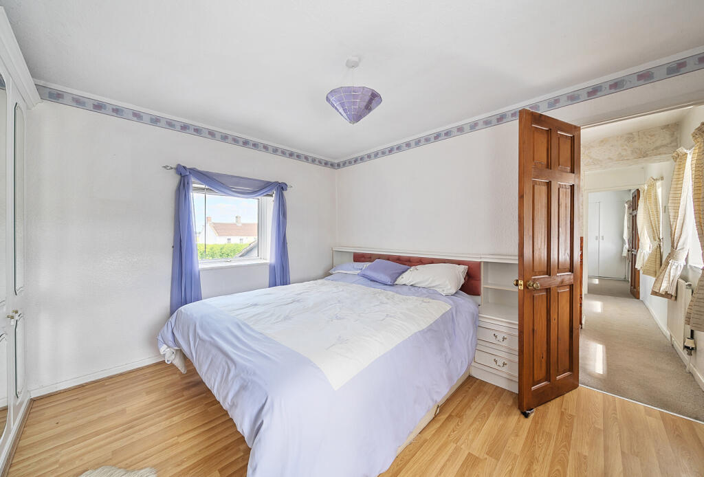 1302794-1-683d9bd...