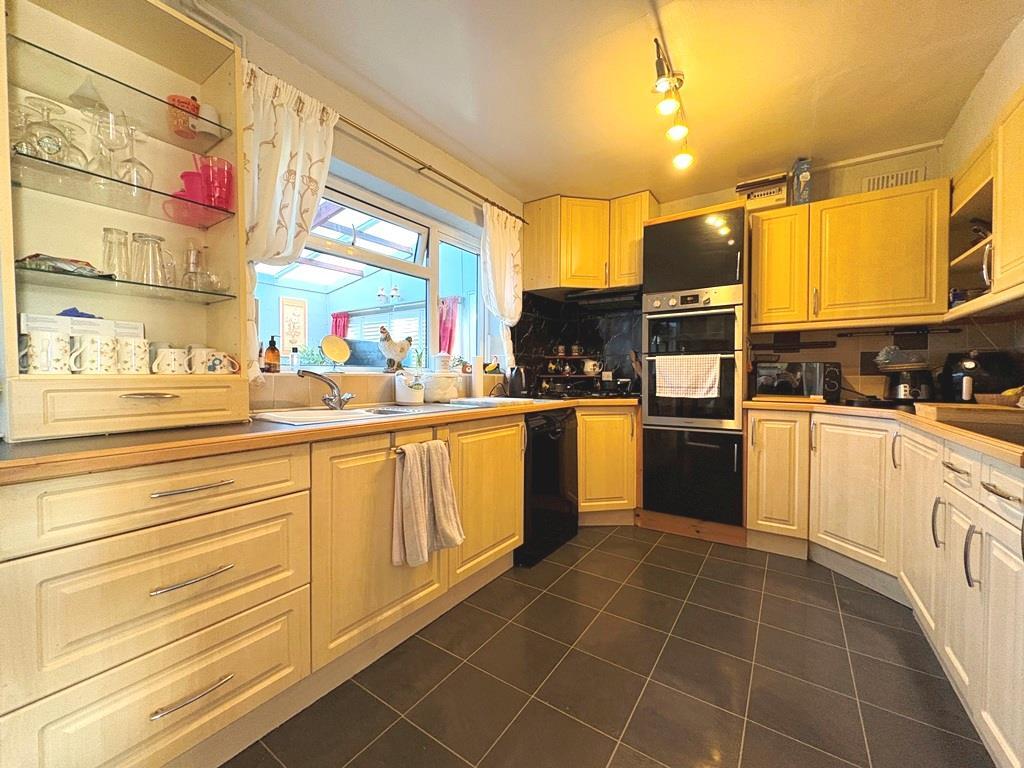 Kitchen.jpeg