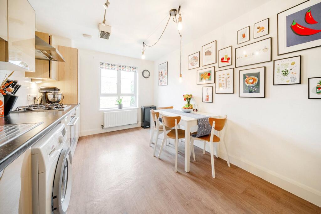 1300883-5-6842ae8...